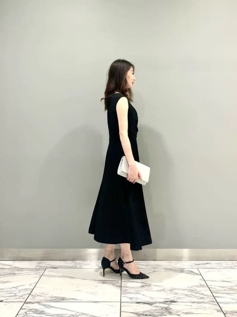 GRACE CONTINENTAL The Banquet eri コーディネート画像