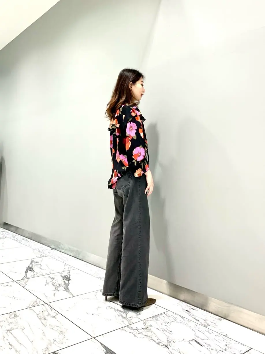 GRACE CONTINENTAL The Banquet eri コーディネート画像