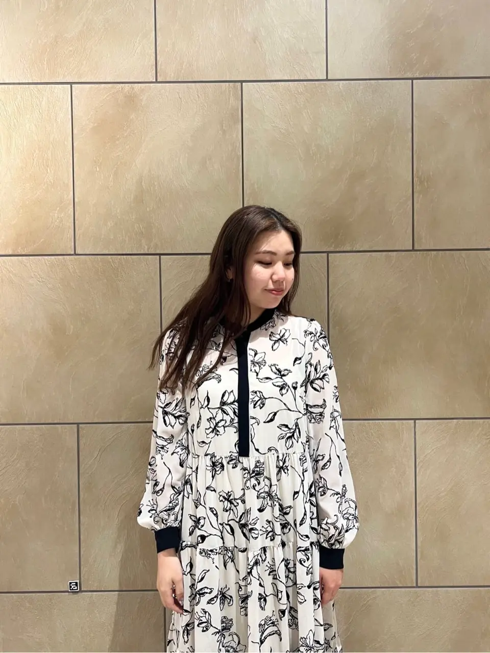 GRACE CONTINENTAL The Banquet 赤坂 梨来 コーディネート画像