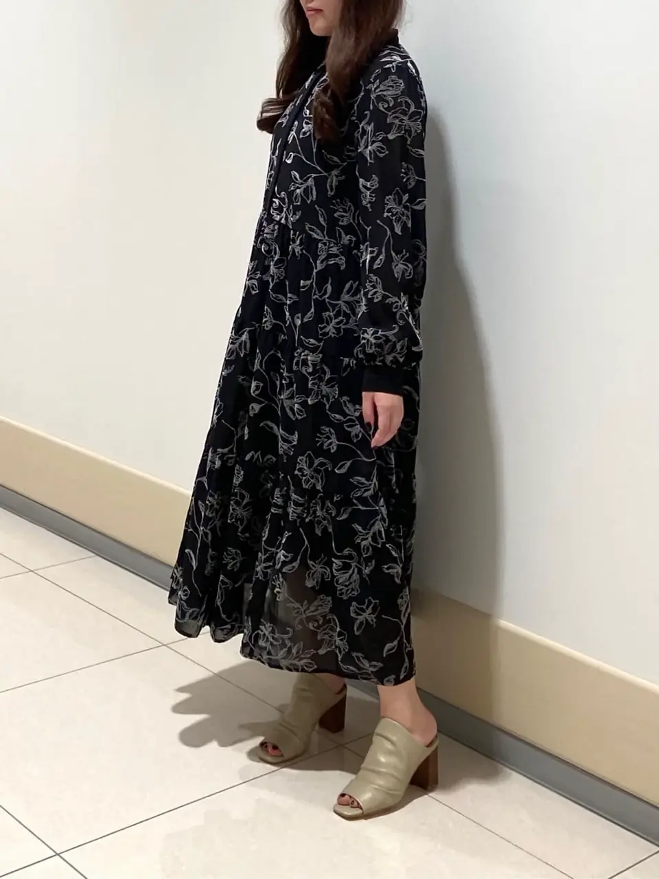 GRACE CONTINENTAL The Banquet 松原 明音 コーディネート画像