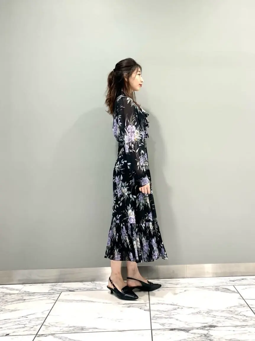 GRACE CONTINENTAL The Banquet eri コーディネート画像