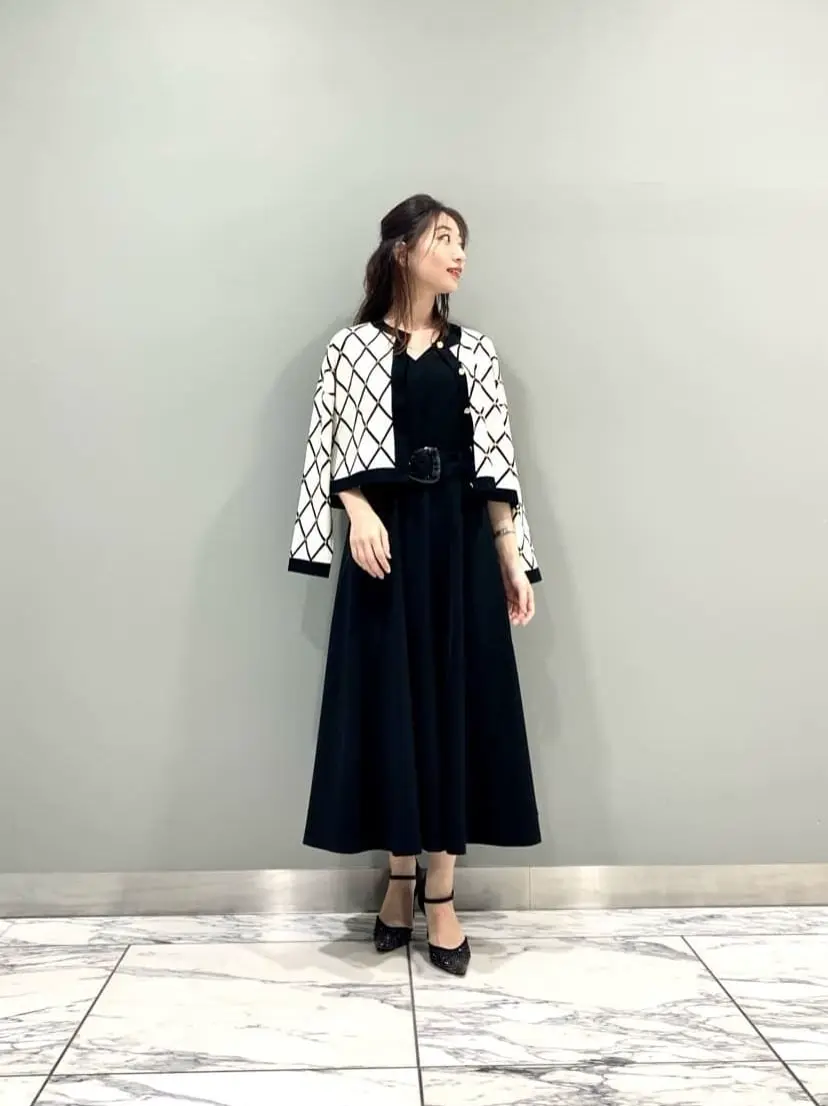 GRACE CONTINENTAL The Banquet eri コーディネート画像