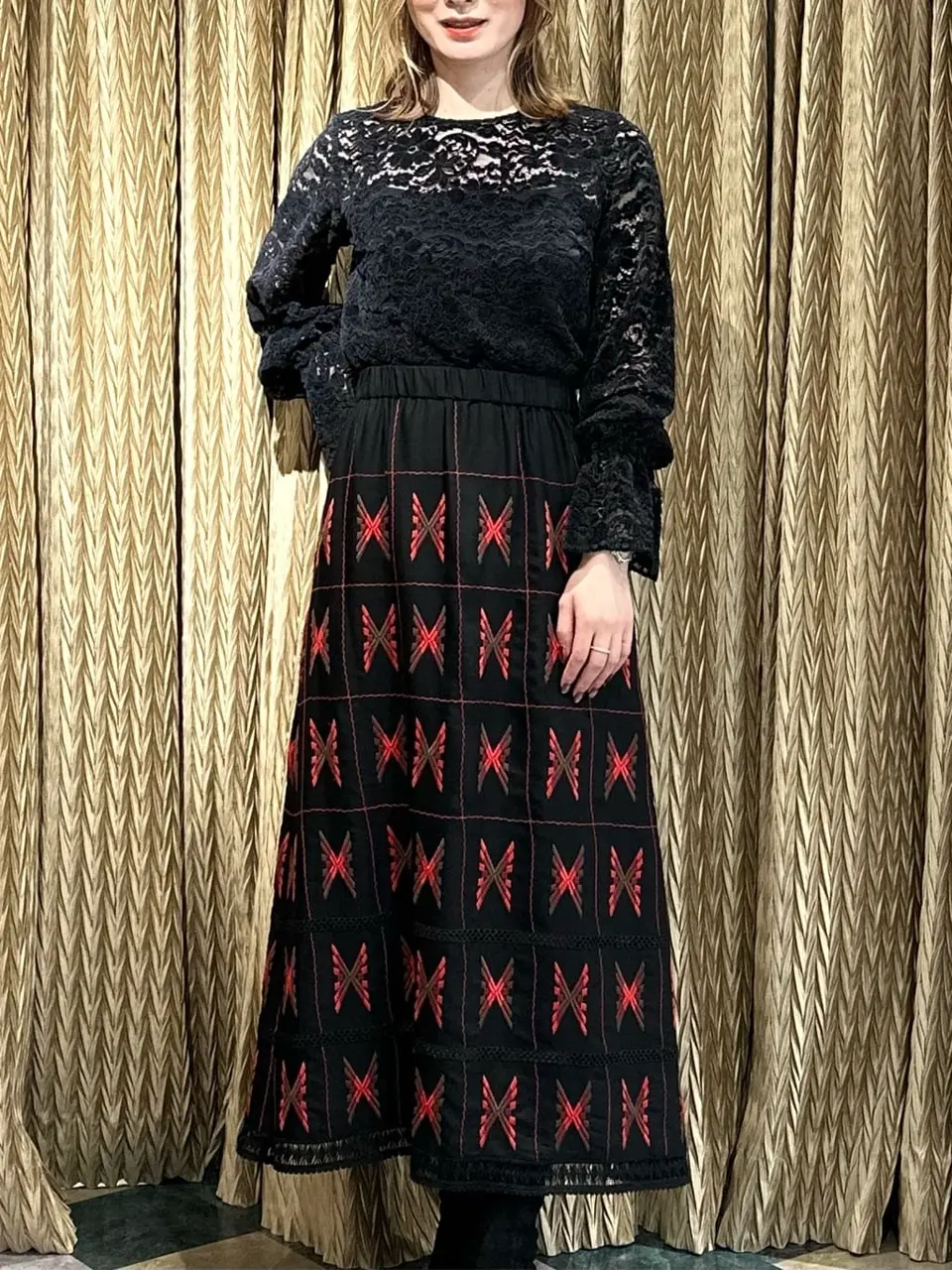 GRACE CONTINENTAL The Banquet Kogane. コーディネート画像