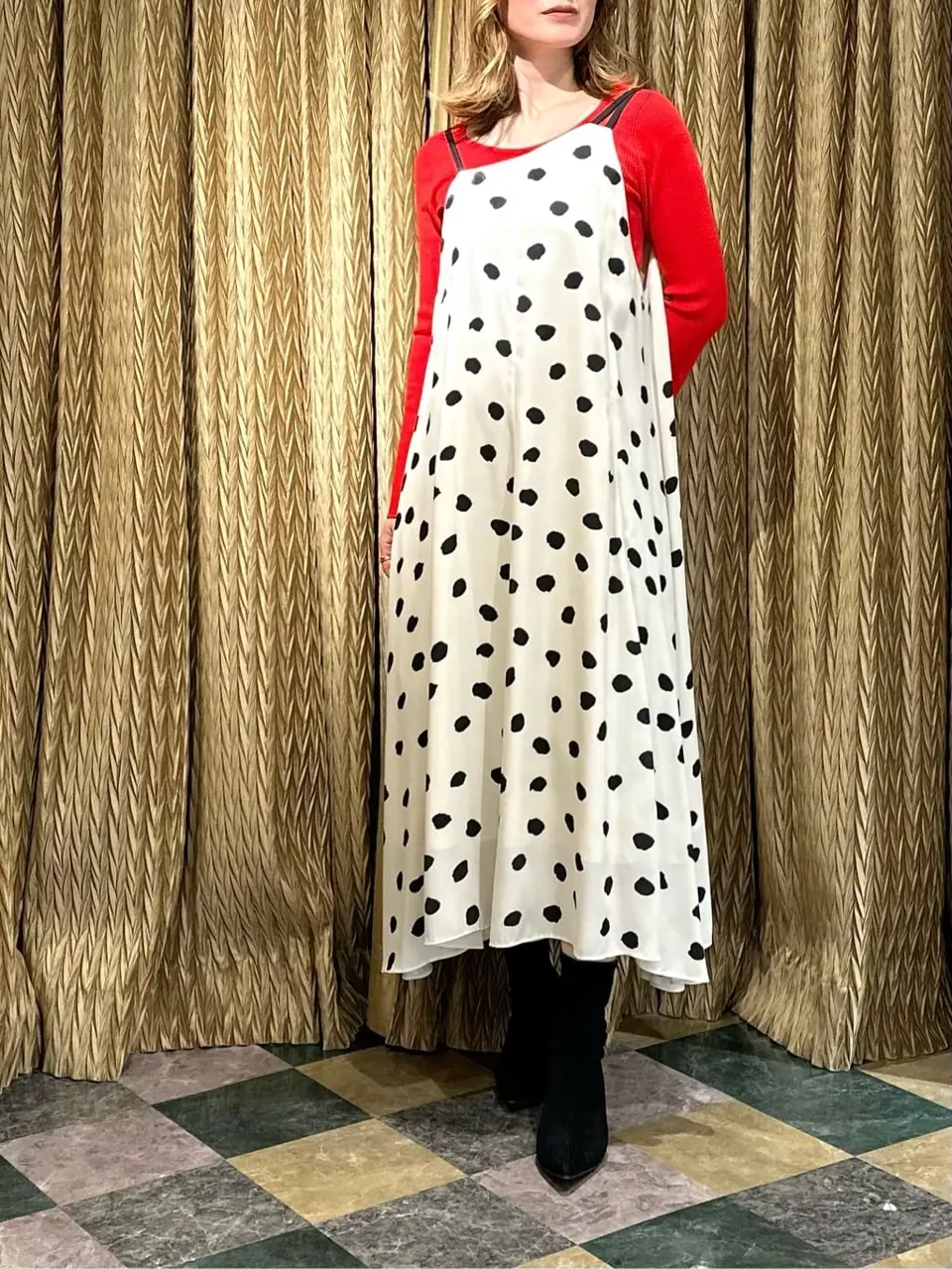 GRACE CONTINENTAL The Banquet Kogane. コーディネート画像