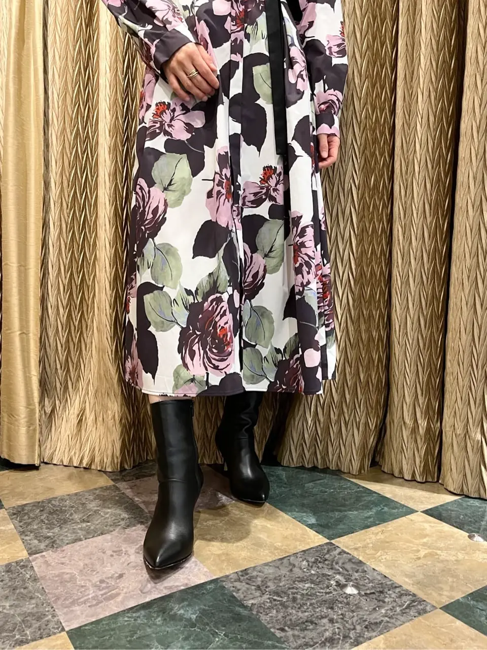 GRACE CONTINENTAL The Banquet yuri コーディネート画像