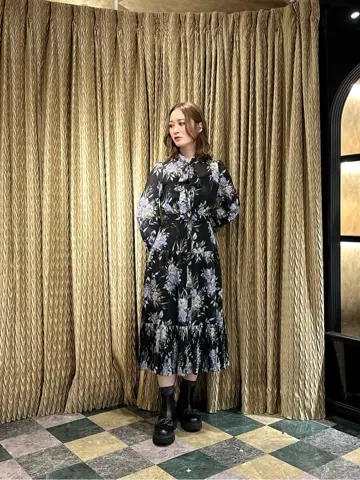 GRACE CONTINENTAL The Banquet Kogane. コーディネート画像