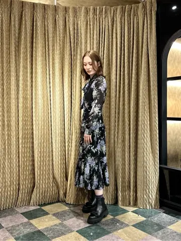 GRACE CONTINENTAL The Banquet Kogane. コーディネート画像