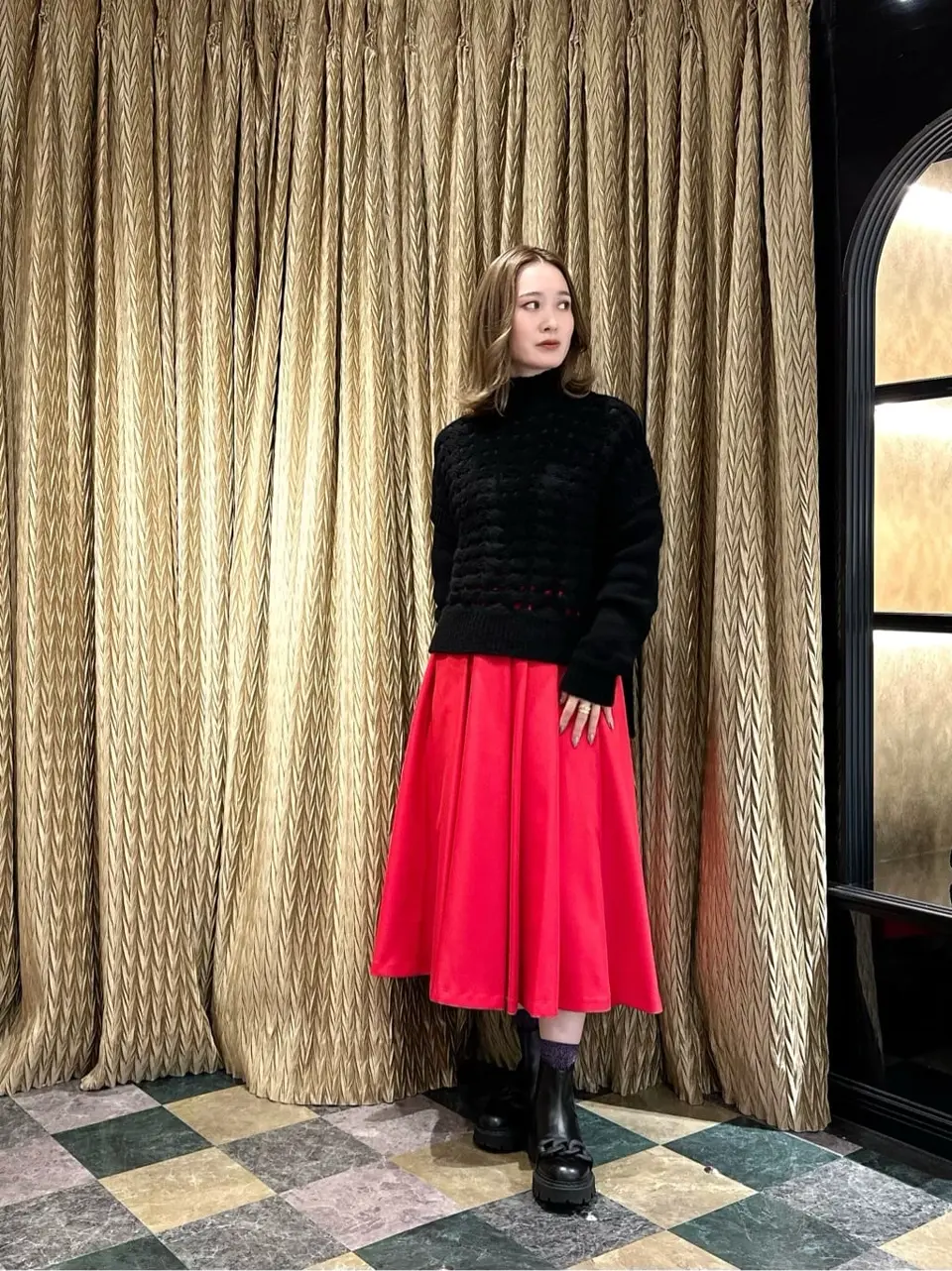 GRACE CONTINENTAL The Banquet Kogane. コーディネート画像