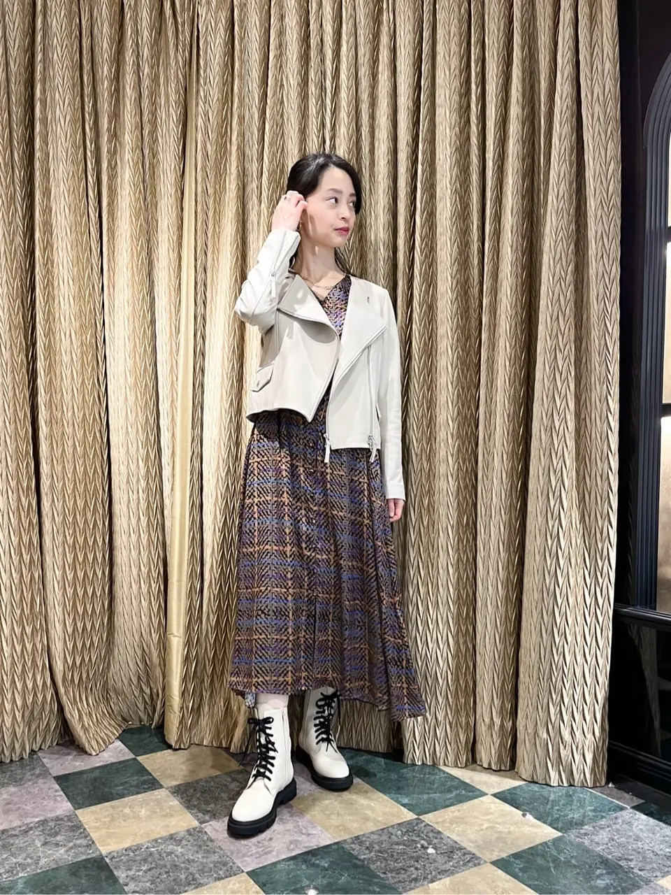 GRACE CONTINENTAL The Banquet yuri コーディネート画像