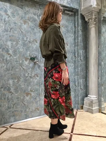 GRACE CONTINENTAL The Banquet 泉　智子 コーディネート画像