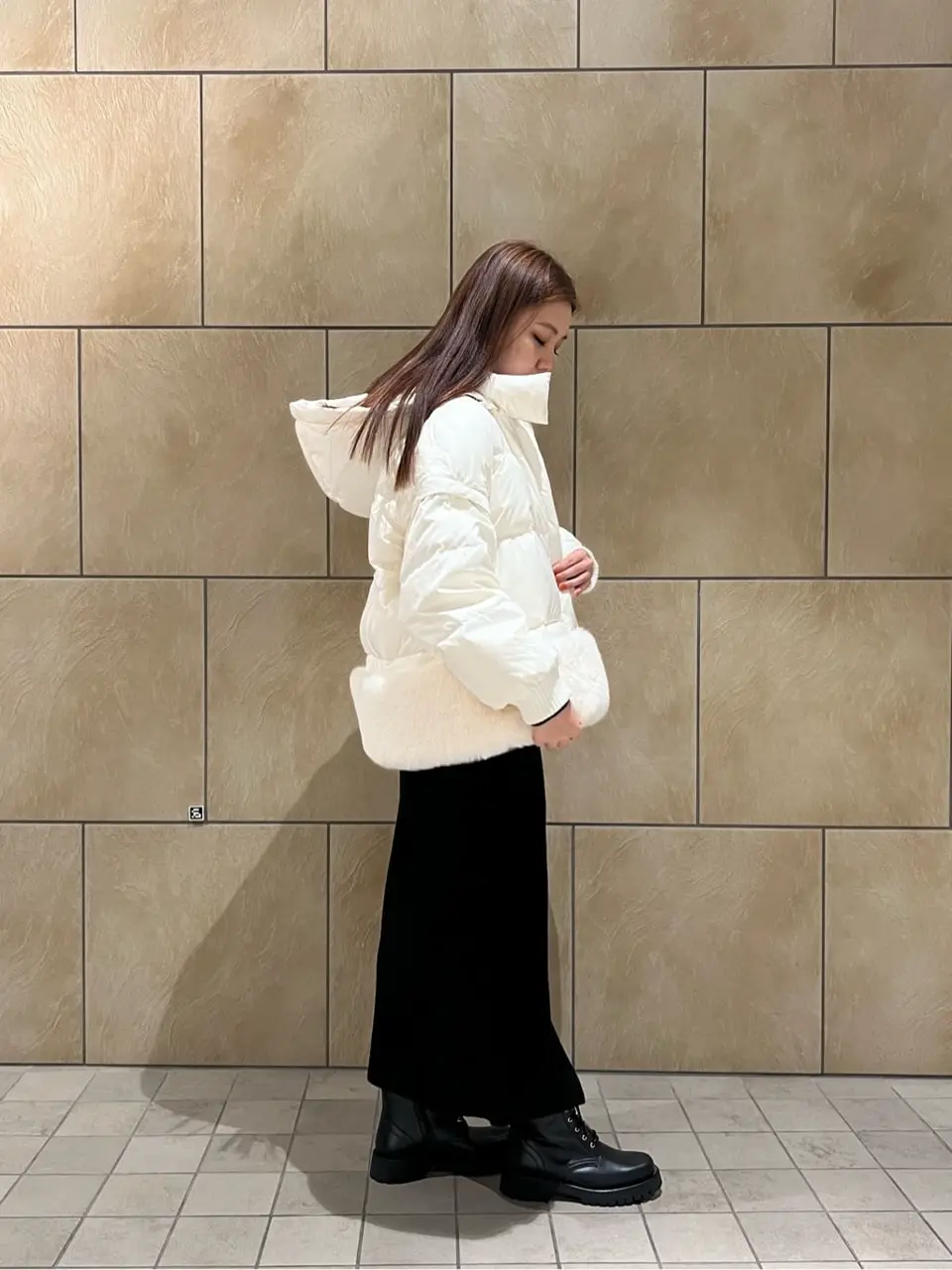 GRACE CONTINENTAL The Banquet 赤坂 梨来 コーディネート画像