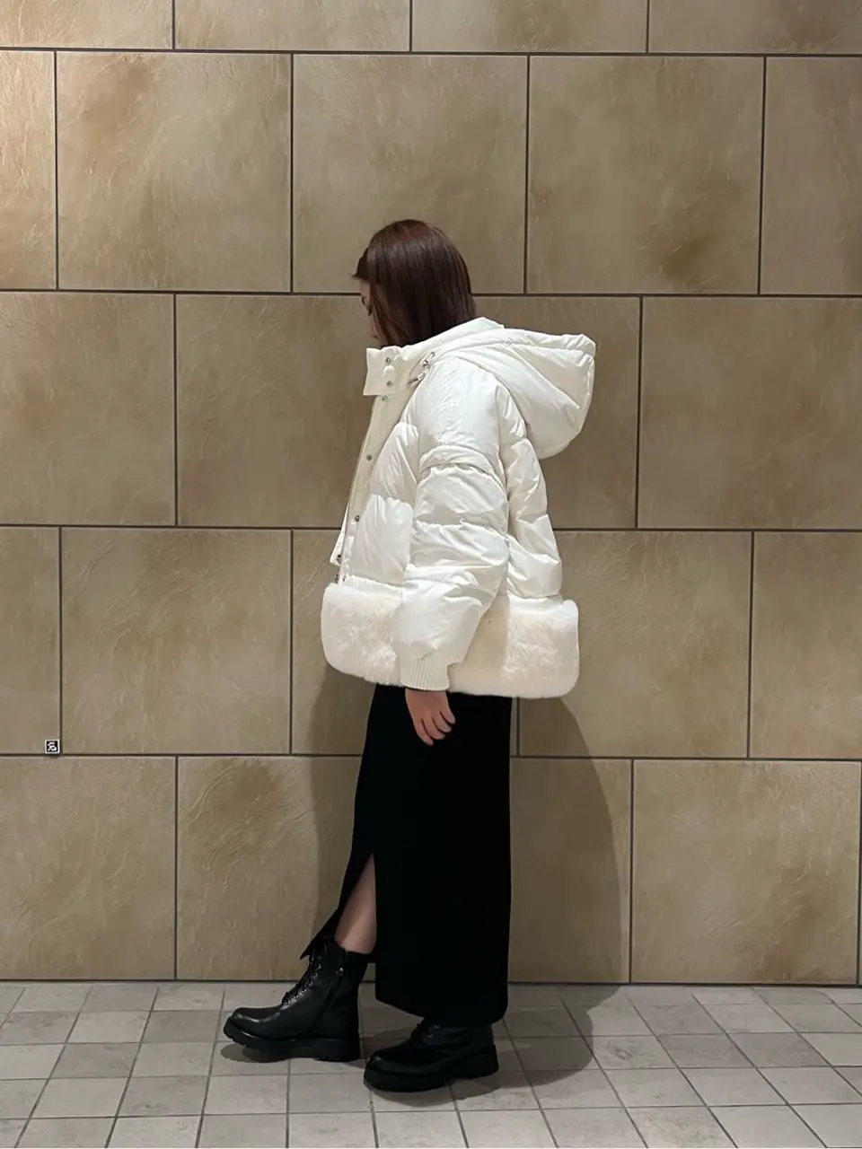 GRACE CONTINENTAL The Banquet 赤坂 梨来 コーディネート画像