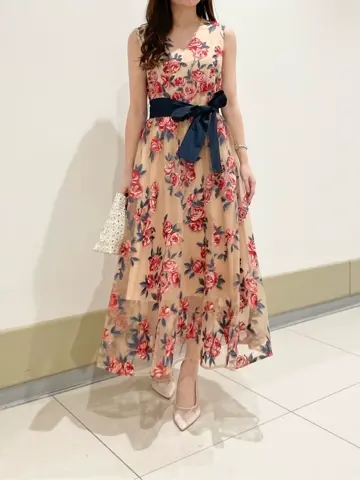 GRACE CONTINENTAL The Banquet Suzuka コーディネート画像