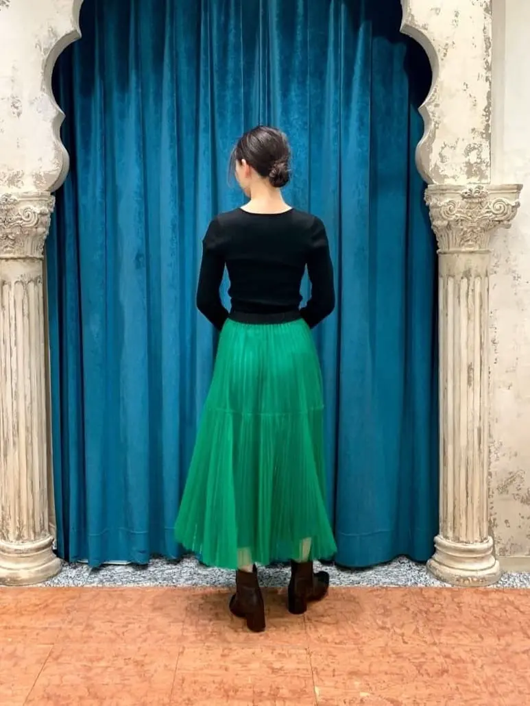 GRACE CONTINENTAL The Banquet eri コーディネート画像