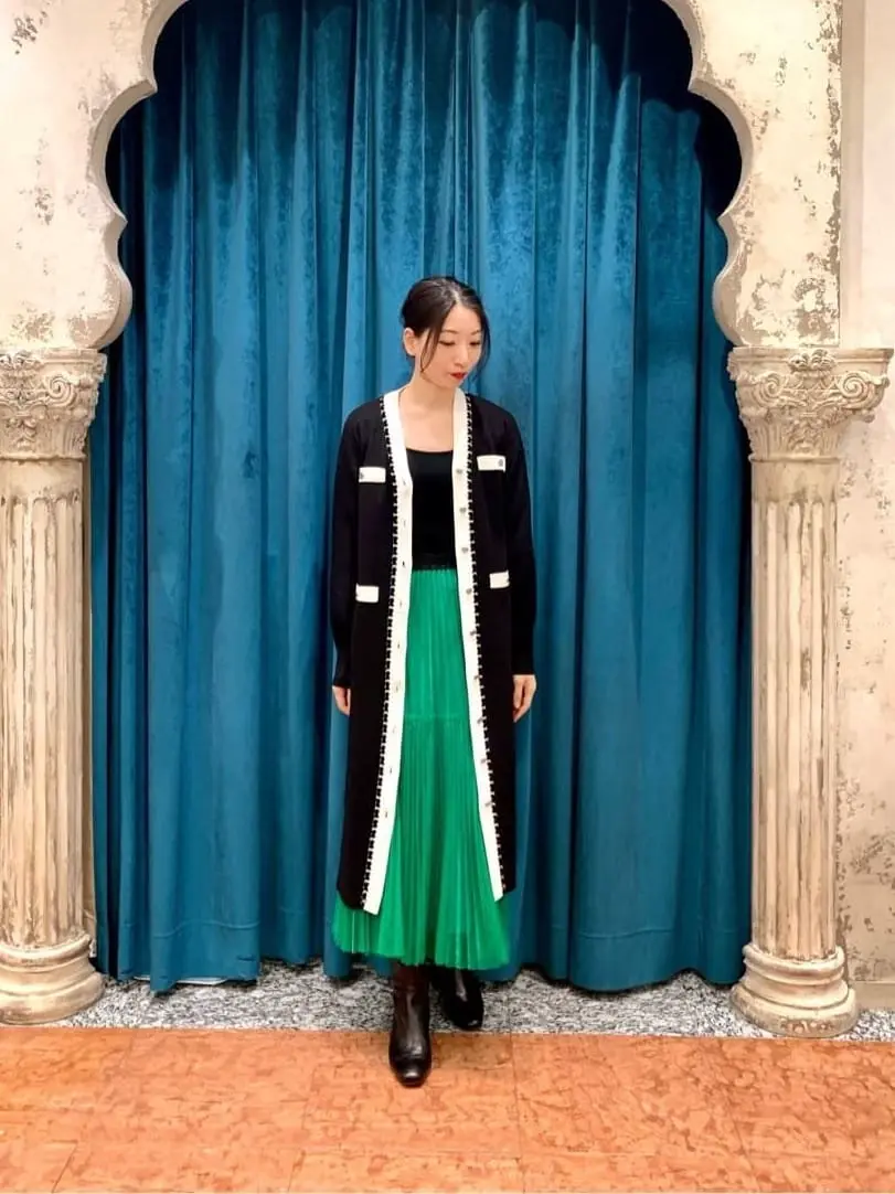 GRACE CONTINENTAL The Banquet eri コーディネート画像