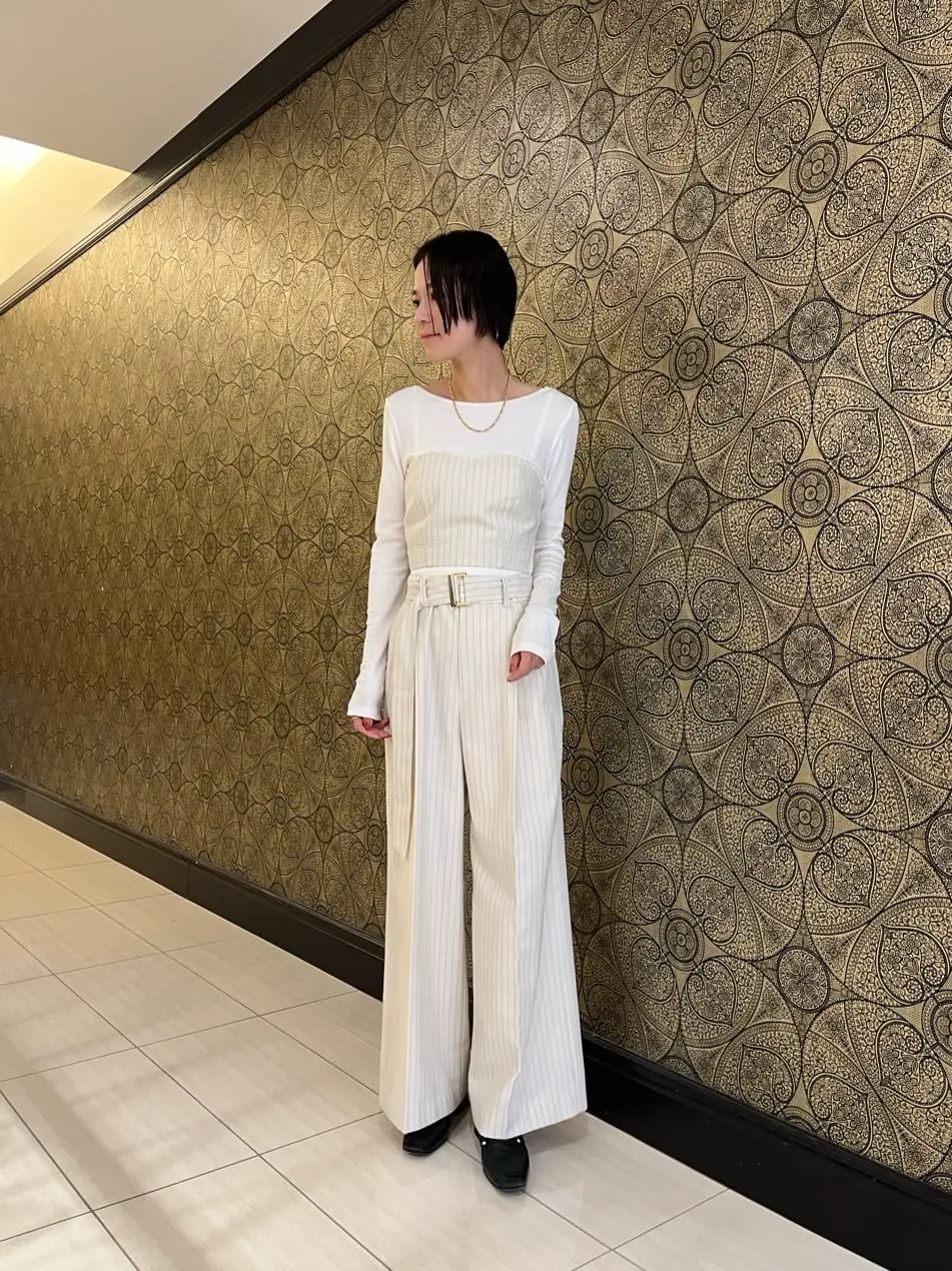 GRACE CONTINENTAL The Banquet 亀田 未希 コーディネート画像