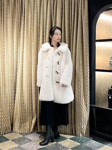 GRACE CONTINENTAL The Banquet yuri コーディネート画像