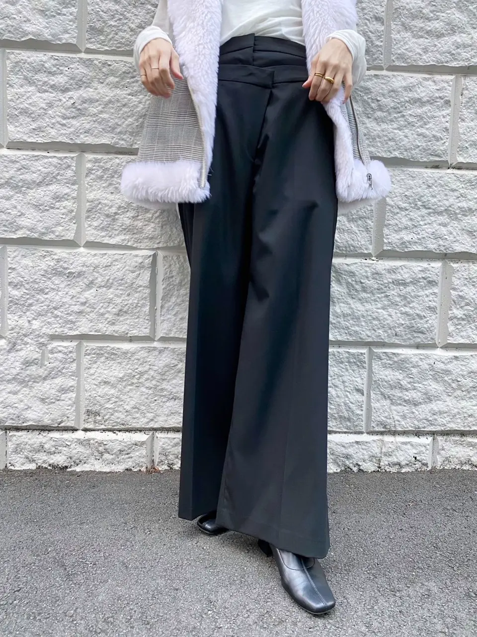 GRACE CONTINENTAL The Banquet  Sekine コーディネート画像