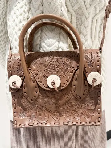 GRACE CONTINENTAL The Banquet CHISAKO.S コーディネート画像