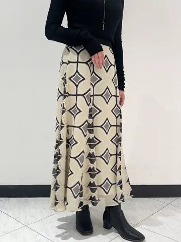 GRACE CONTINENTAL The Banquet CHISAKO.S コーディネート画像