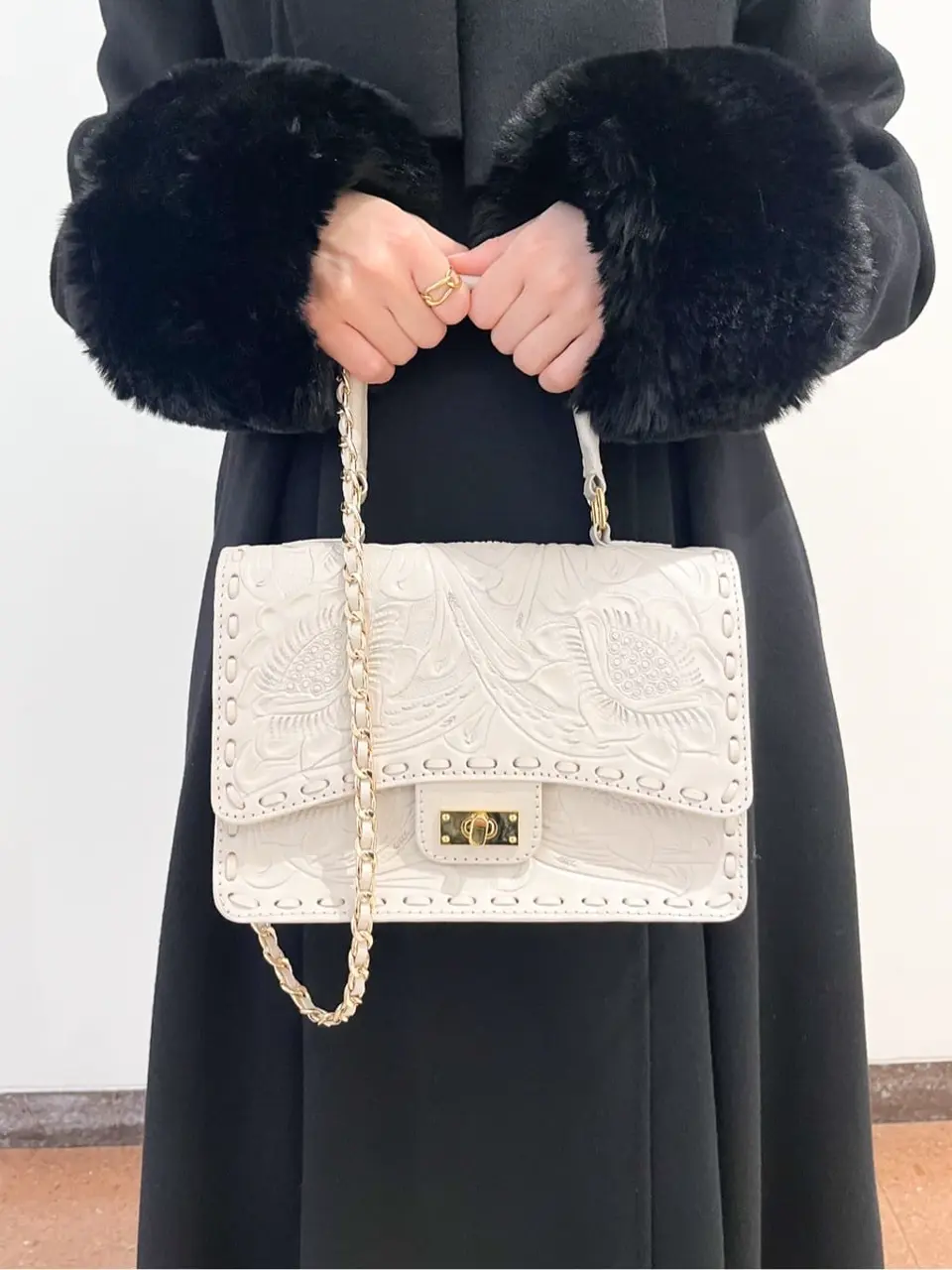 GRACE CONTINENTAL The Banquet yuri コーディネート画像