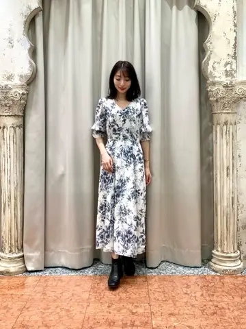 GRACE CONTINENTAL The Banquet eri コーディネート画像