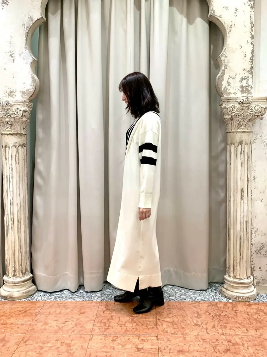 GRACE CONTINENTAL The Banquet eri コーディネート画像