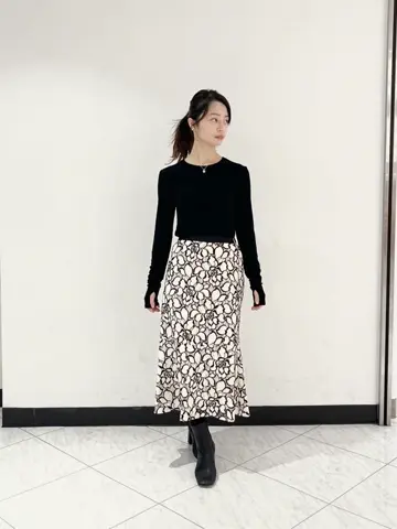 GRACE CONTINENTAL The Banquet yuri コーディネート画像