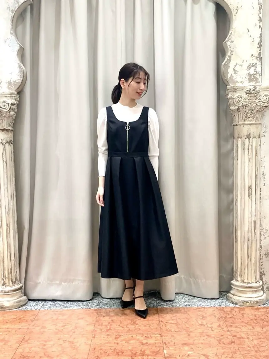 GRACE CONTINENTAL The Banquet eri コーディネート画像