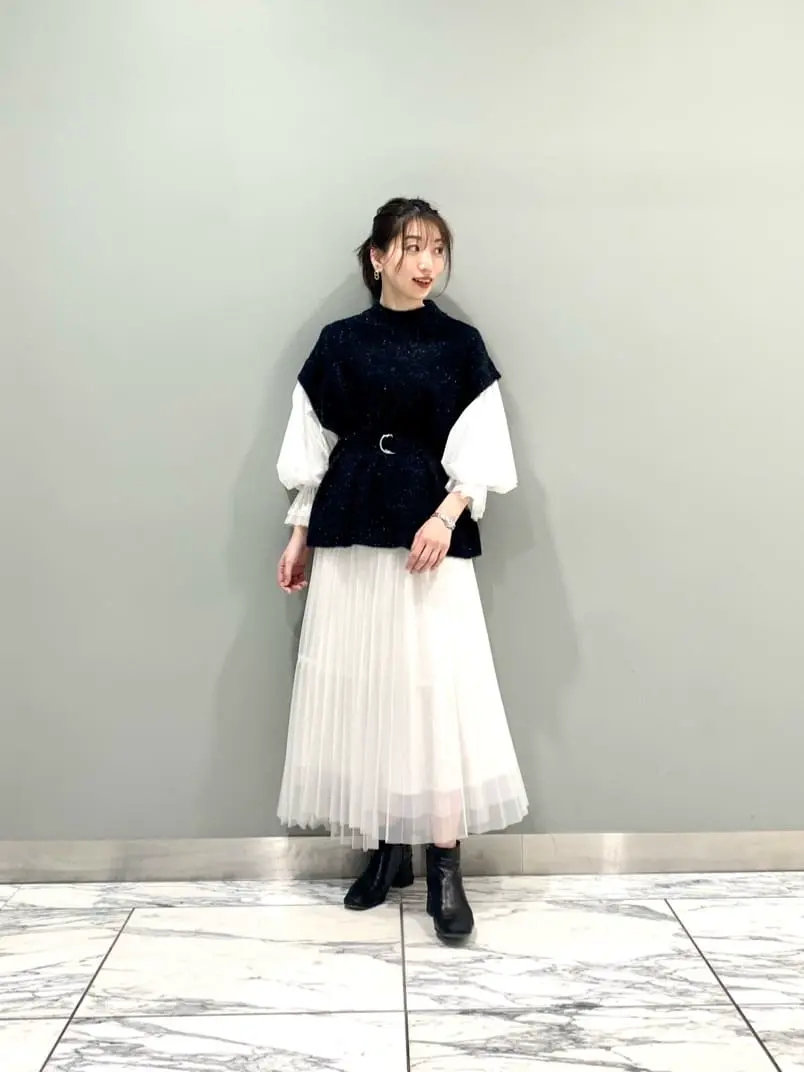 GRACE CONTINENTAL The Banquet eri コーディネート画像