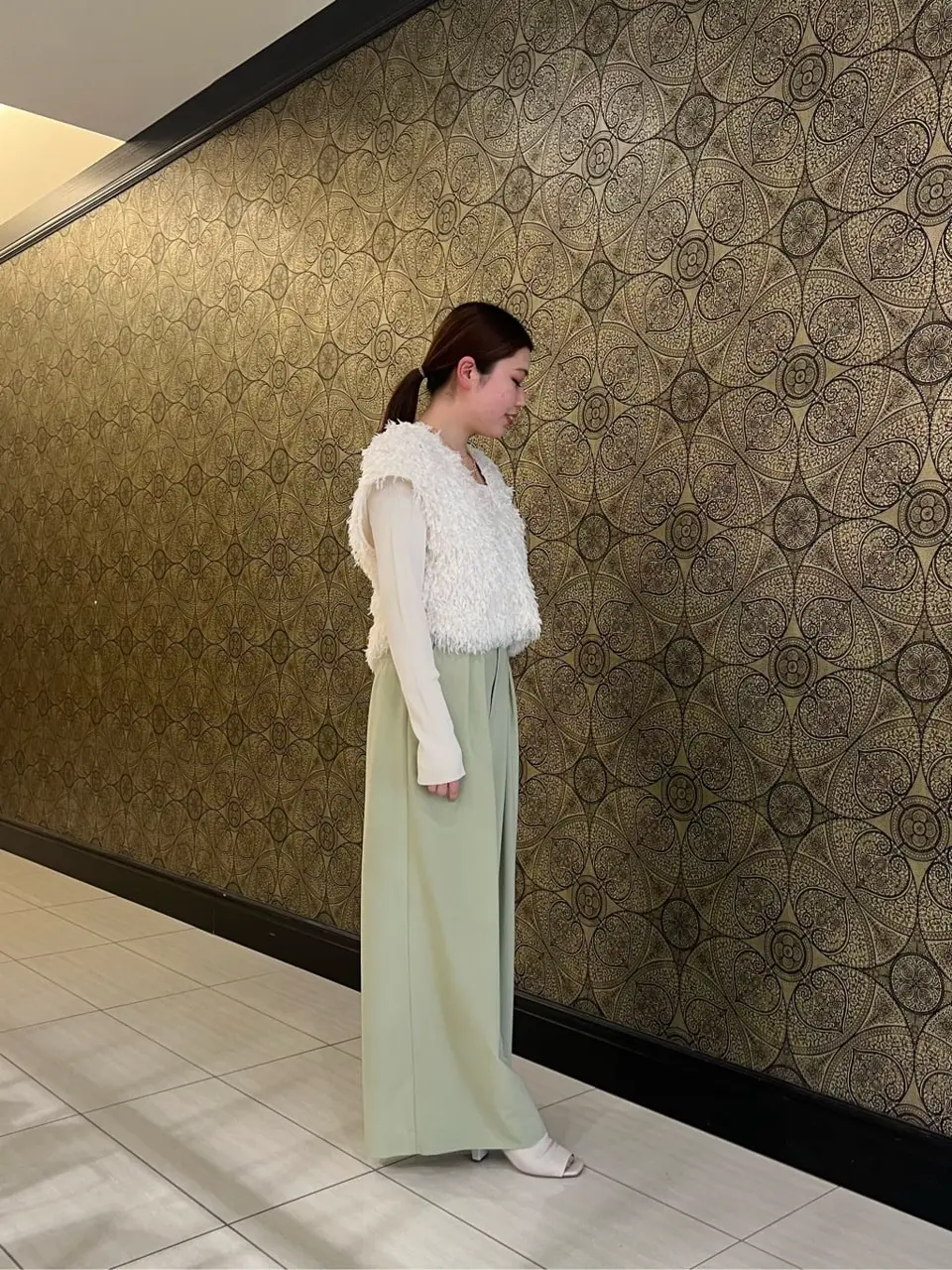 GRACE CONTINENTAL The Banquet 赤坂 梨来 コーディネート画像