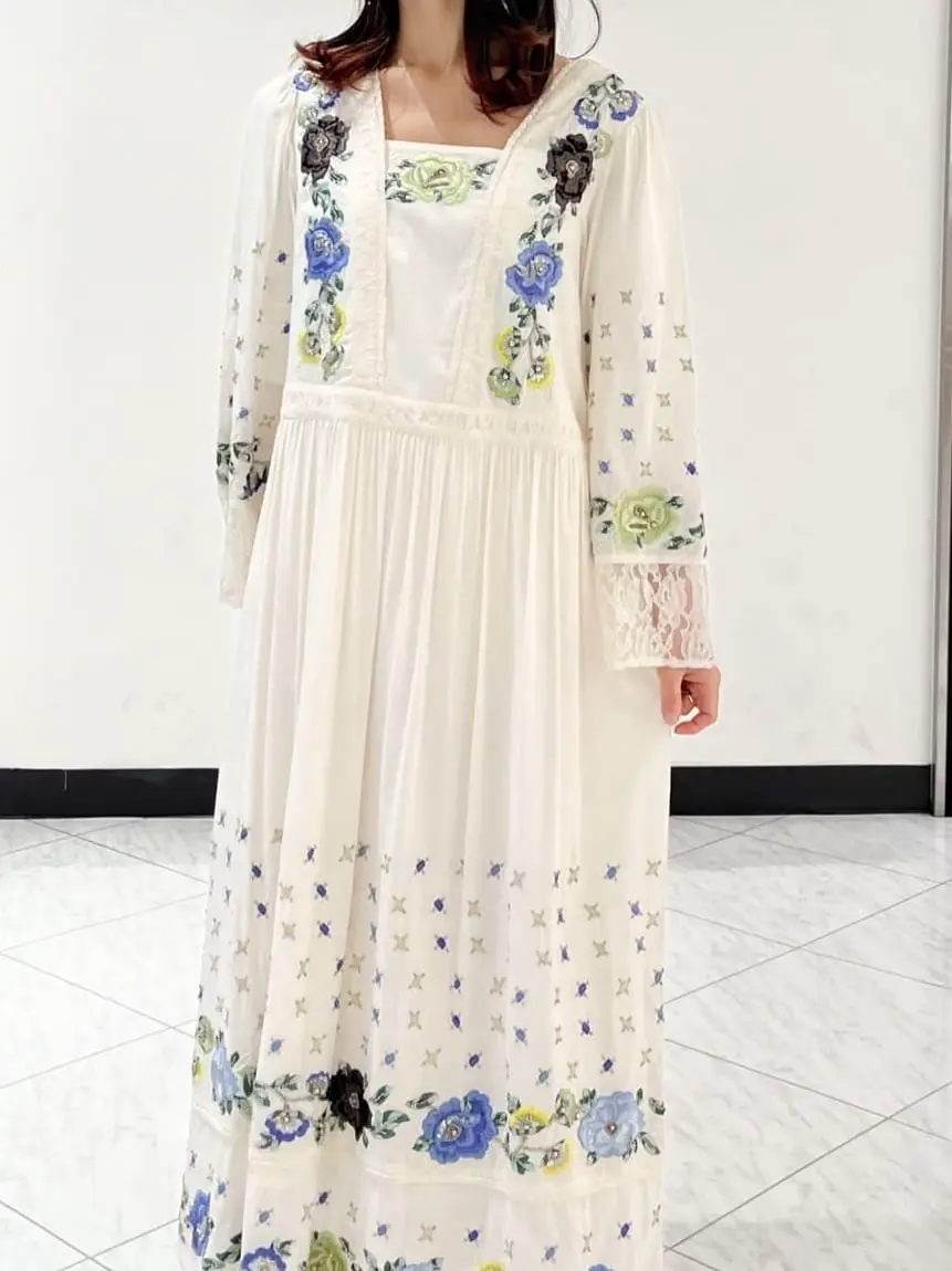 GRACE CONTINENTAL The Banquet yuri コーディネート画像