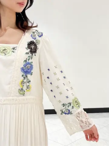 GRACE CONTINENTAL The Banquet yuri コーディネート画像