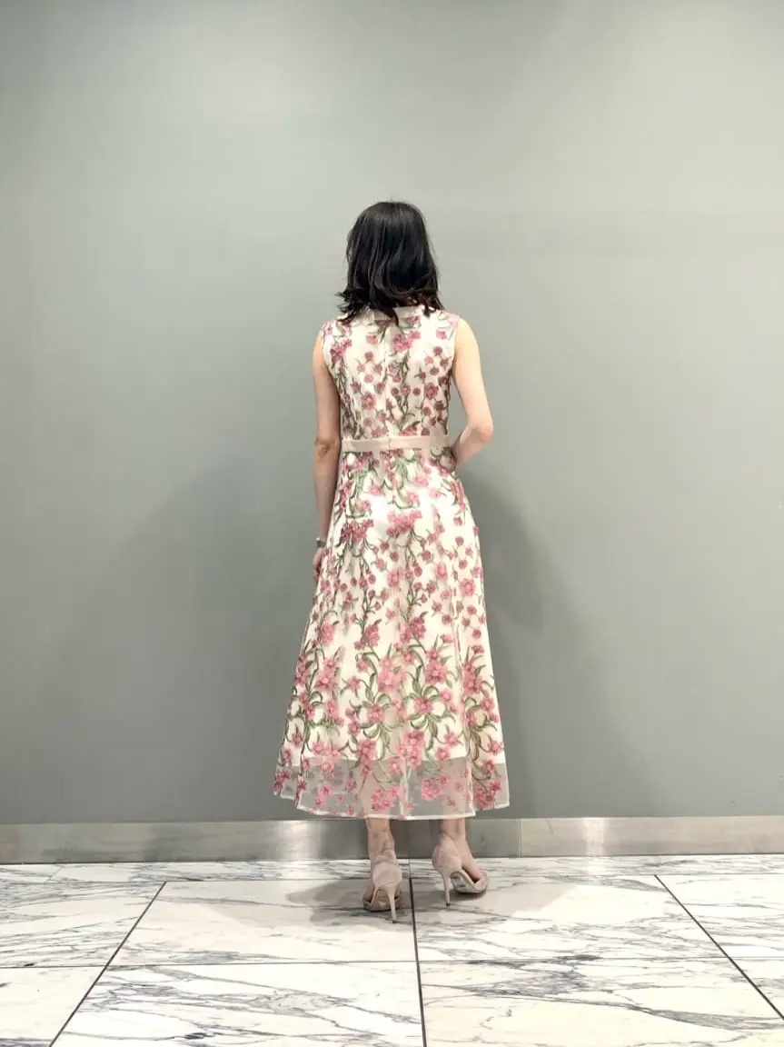 GRACE CONTINENTAL The Banquet eri コーディネート画像