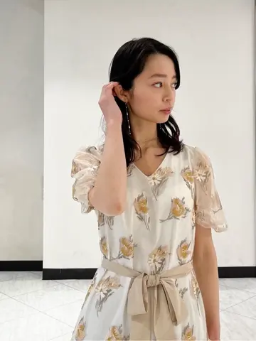 GRACE CONTINENTAL The Banquet yuri コーディネート画像