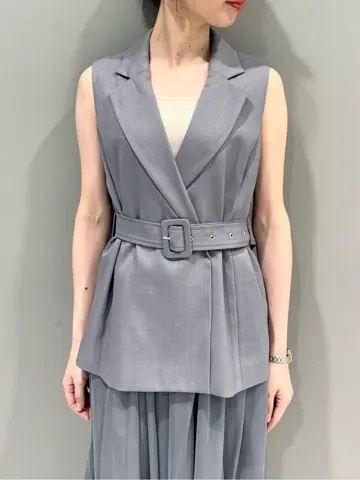 GRACE CONTINENTAL The Banquet eri コーディネート画像