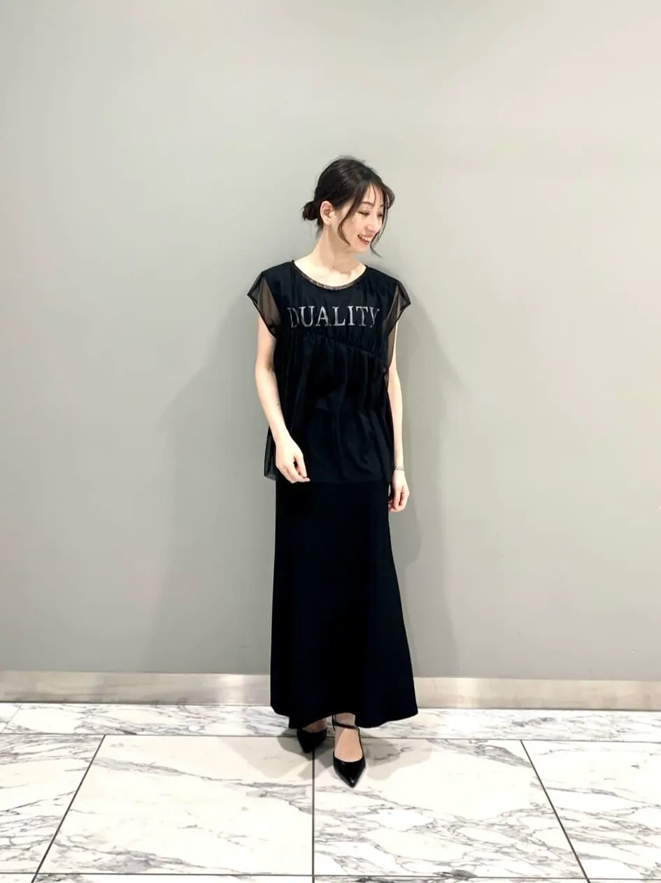 GRACE CONTINENTAL The Banquet eri コーディネート画像