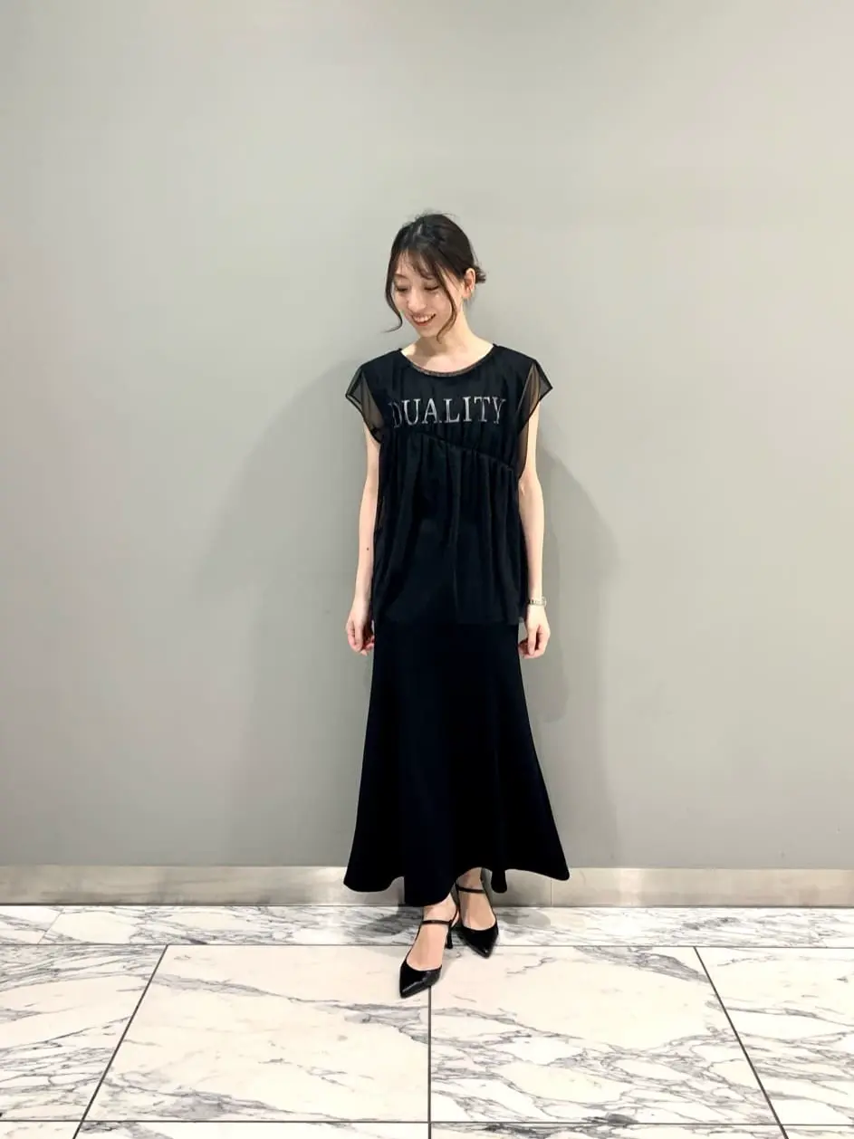 GRACE CONTINENTAL The Banquet eri コーディネート画像