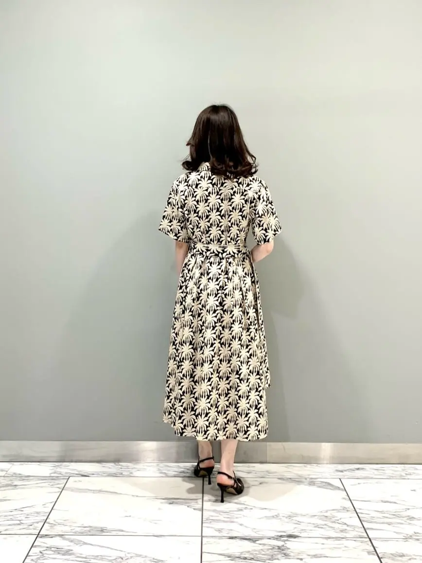 GRACE CONTINENTAL The Banquet eri コーディネート画像