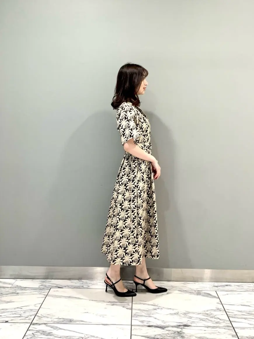 GRACE CONTINENTAL The Banquet eri コーディネート画像