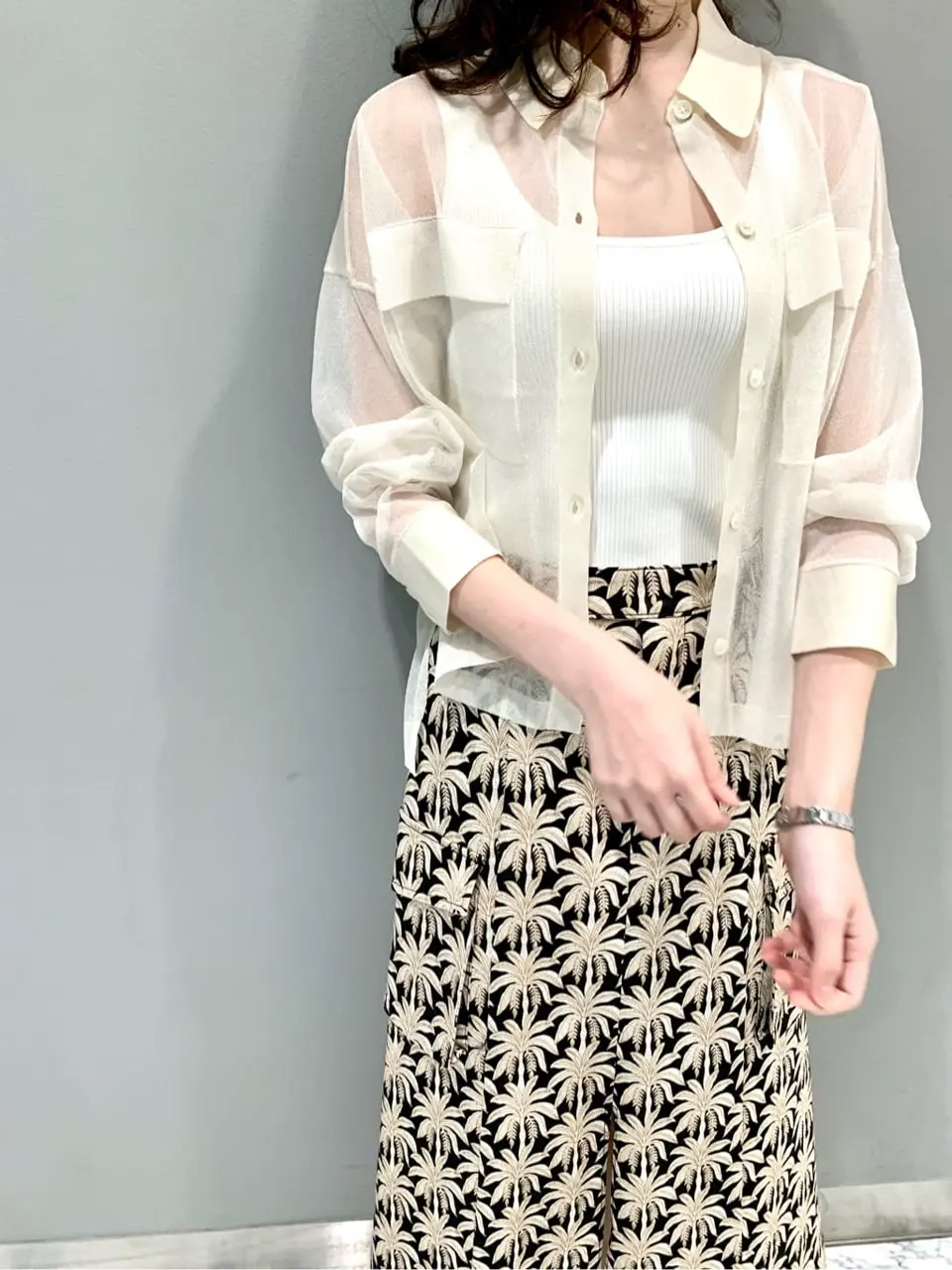 GRACE CONTINENTAL The Banquet eri コーディネート画像