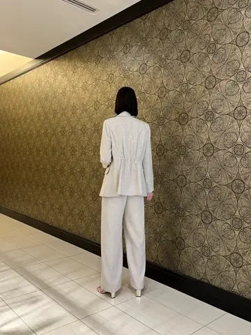 GRACE CONTINENTAL The Banquet 亀田 未希 コーディネート画像