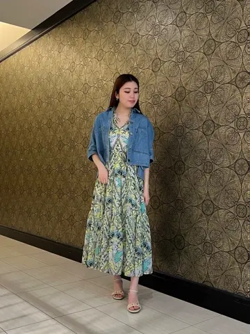 GRACE CONTINENTAL The Banquet 赤坂 梨来 コーディネート画像