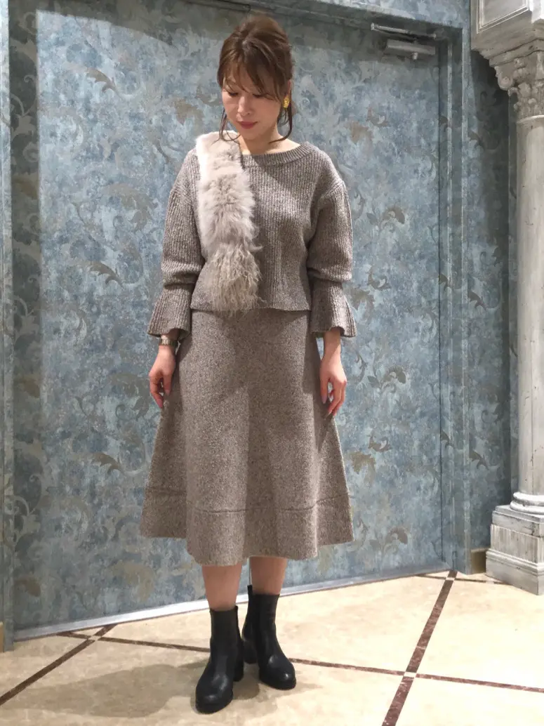 GRACE CONTINENTAL The Banquet 泉　智子 コーディネート画像