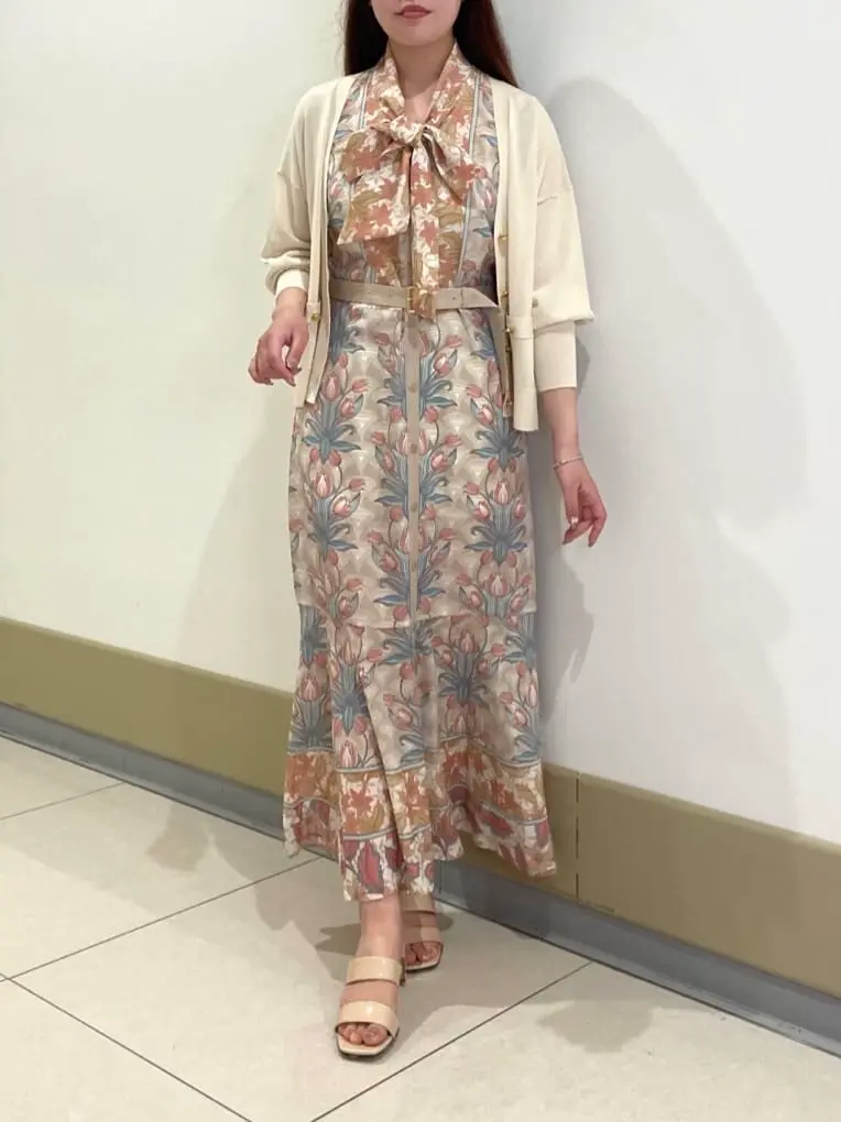 GRACE CONTINENTAL The Banquet 松原 明音 コーディネート画像