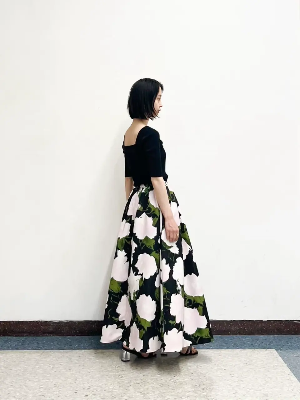 GRACE CONTINENTAL The Banquet yuri コーディネート画像