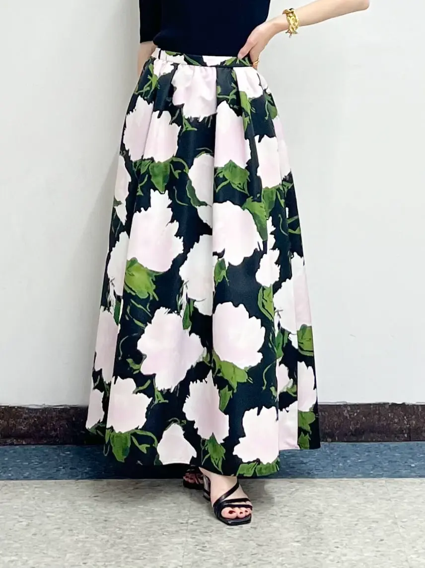 GRACE CONTINENTAL The Banquet yuri コーディネート画像