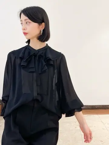 GRACE CONTINENTAL The Banquet yuri コーディネート画像