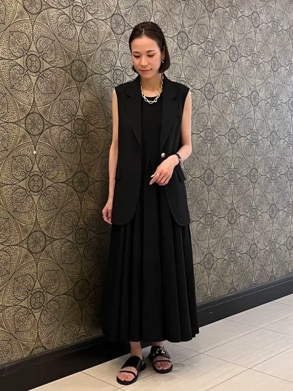 GRACE CONTINENTAL The Banquet 亀田 未希 コーディネート画像