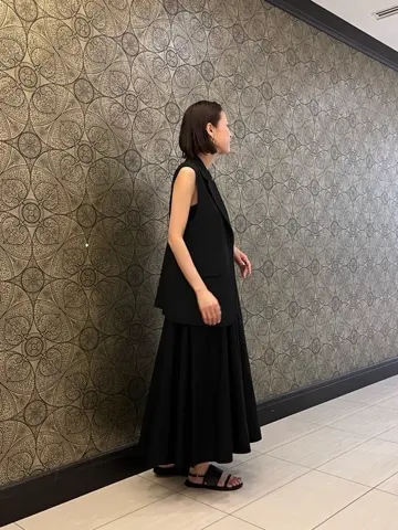 GRACE CONTINENTAL The Banquet 亀田 未希 コーディネート画像